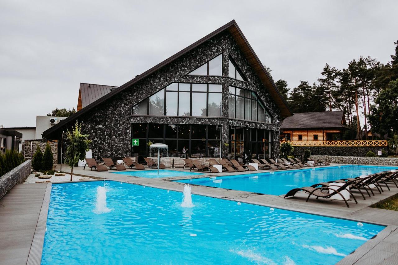 Domki Osada Bacowka Radawa & Spa Exterior photo